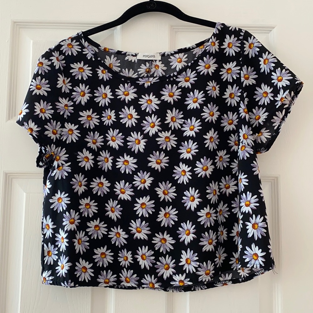 Daisy Print Crop Top